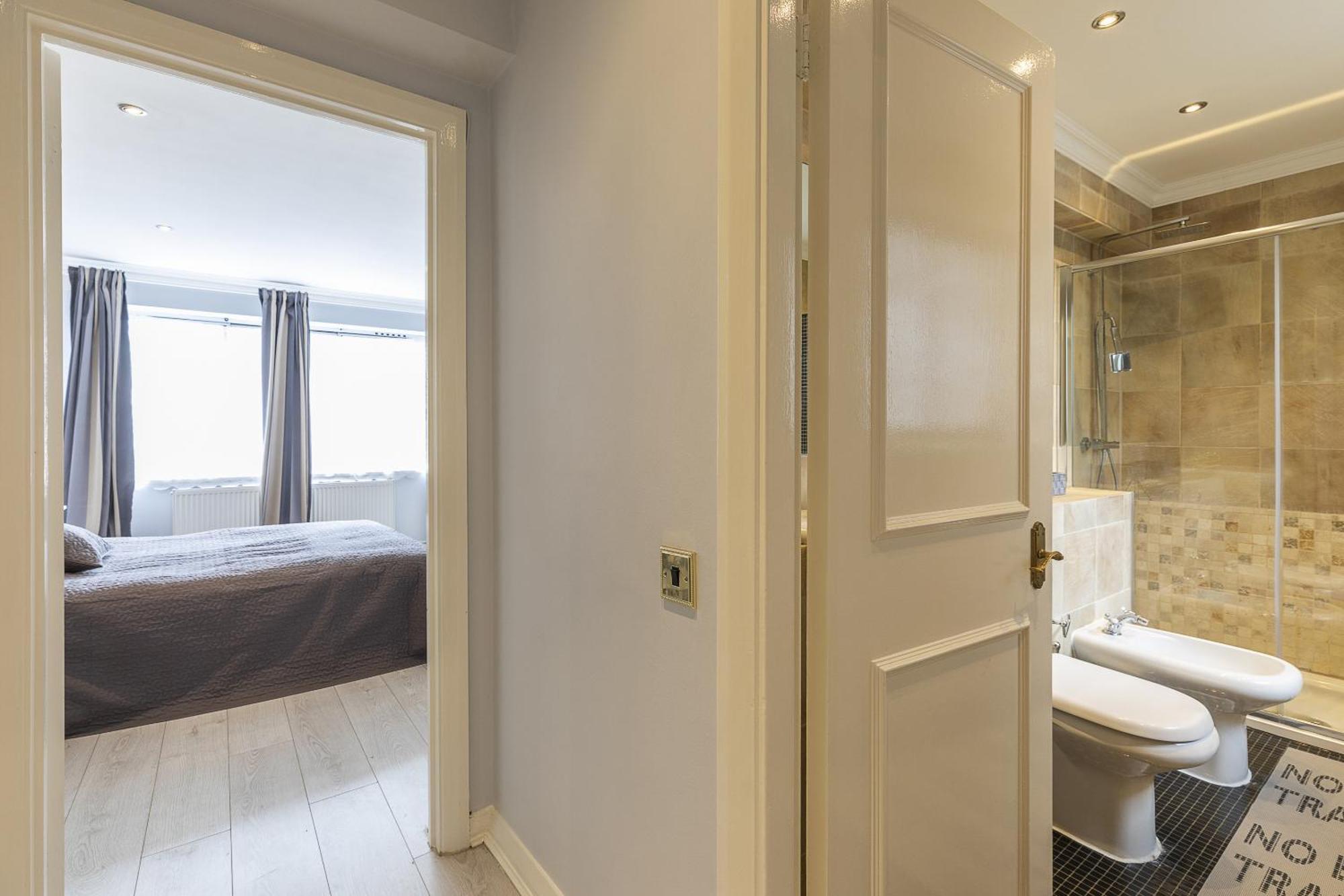 Gorgeous 4 Bedrooms Apartment Near Hyde Park And Oxford St London Exterior photo